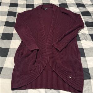 🖤American Eagle Outfitters Maroon Knit Cardigan🖤